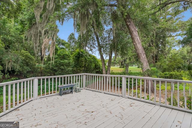 22 Bay Tree Court W, St. Simons, GA 31522