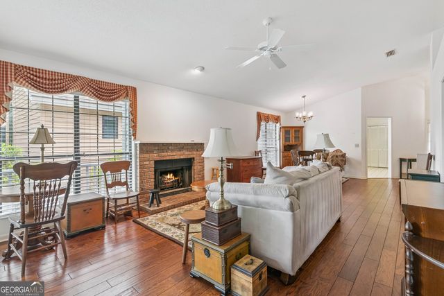 22 Bay Tree Court W, St. Simons, GA 31522