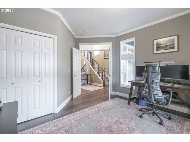 5858 POPPY HILLS St Se, Salem, OR 97306