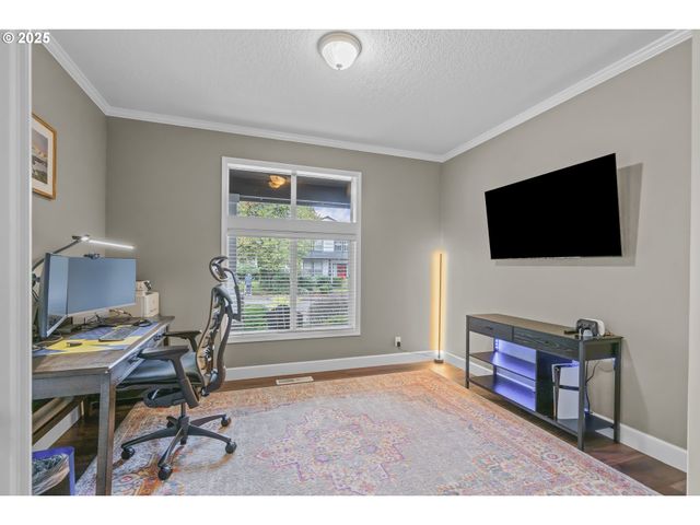 5858 POPPY HILLS St Se, Salem, OR 97306