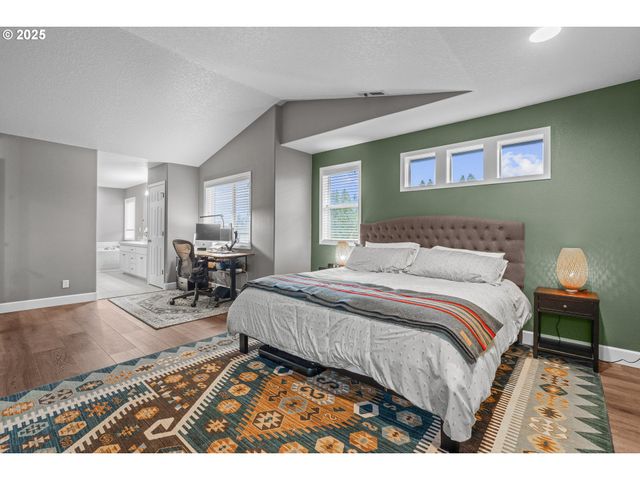 5858 POPPY HILLS St Se, Salem, OR 97306