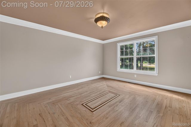 6452 Sandy Knoll, Fenton Charter Township, MI 48451