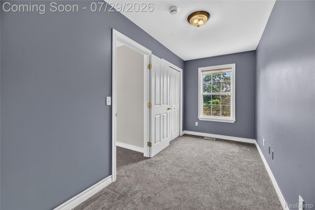 6452 Sandy Knoll, Fenton Charter Township, MI 48451