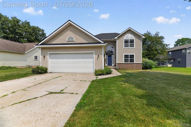 6452 Sandy Knoll, Fenton Charter Township, MI 48451