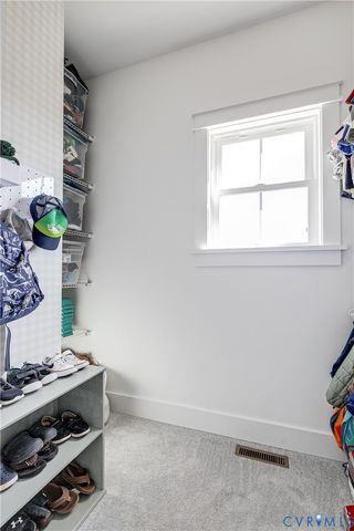 1002 Seay Rd, Manakin Sabot, VA 23103