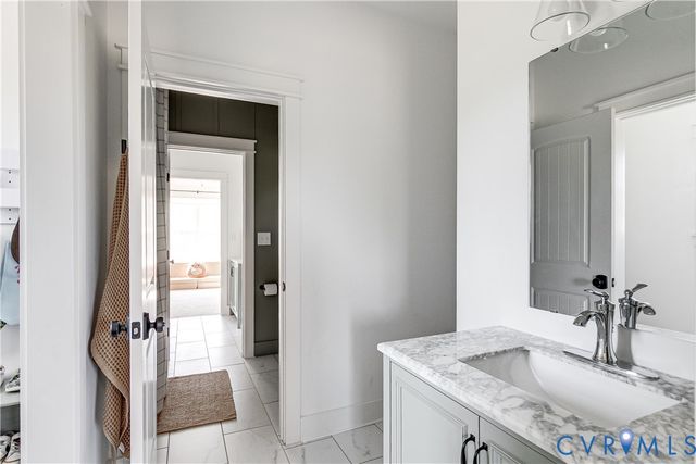 1002 Seay Rd, Manakin Sabot, VA 23103