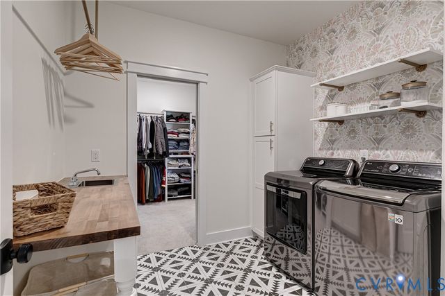 1002 Seay Rd, Manakin Sabot, VA 23103