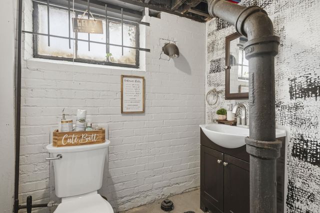 474 W Greendale Avenue, Highland Park, MI 48203