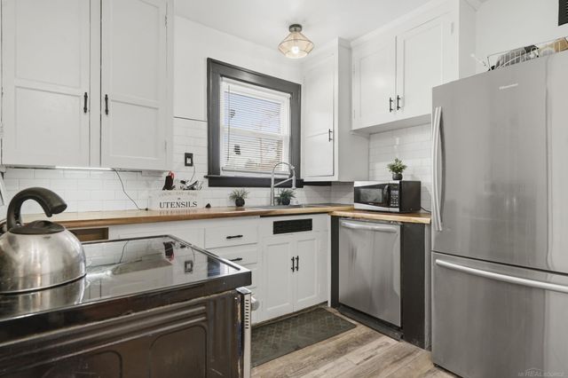 474 W Greendale Avenue, Highland Park, MI 48203