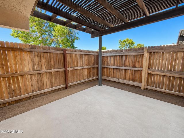 6001 W TOWNLEY Avenue, Glendale, AZ 85302
