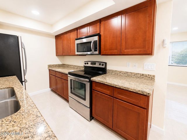 6001 W TOWNLEY Avenue, Glendale, AZ 85302