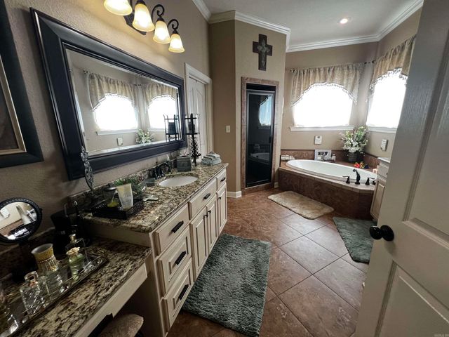 5025 Hackatton Street, Sherwood, AR 72120