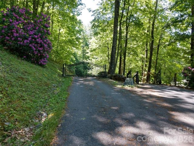 00 Hudson Valley Drive 11, Waynesville, NC 28786
