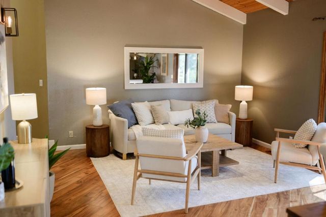 20 Angela Court, Scotts Valley, CA 95066