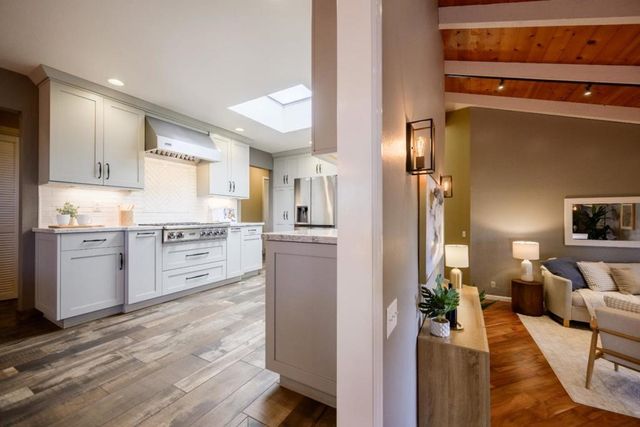 20 Angela Court, Scotts Valley, CA 95066