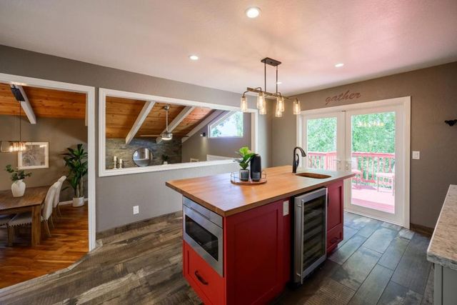 20 Angela Court, Scotts Valley, CA 95066