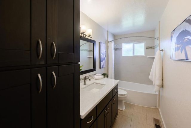 20 Angela Court, Scotts Valley, CA 95066