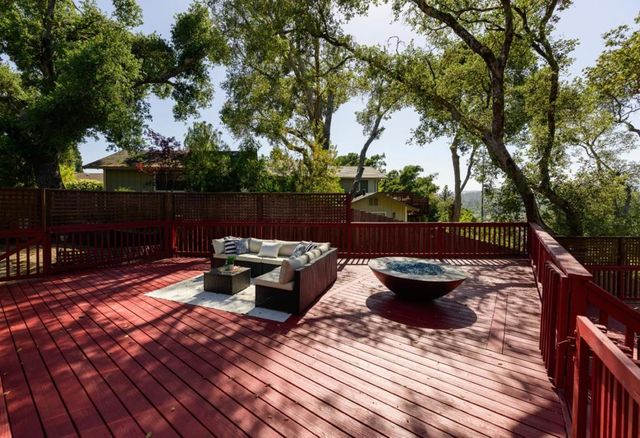 20 Angela Court, Scotts Valley, CA 95066