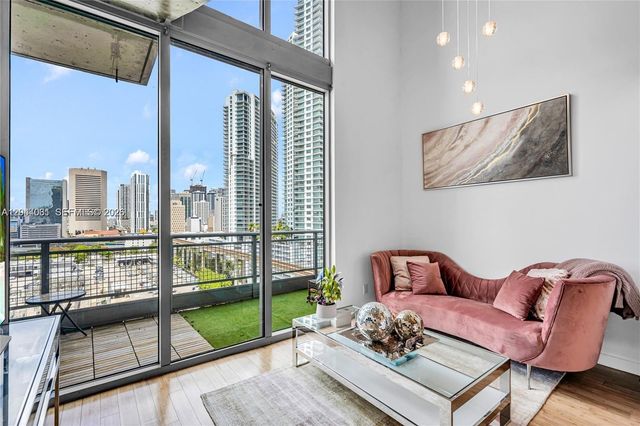 690 SW 1st Court 1709, Miami, FL 33130