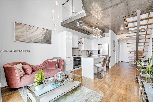 690 SW 1st Court 1709, Miami, FL 33130