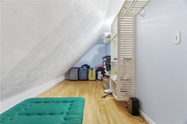 1800 Murdstone Road, Upper St Clair, PA 15241