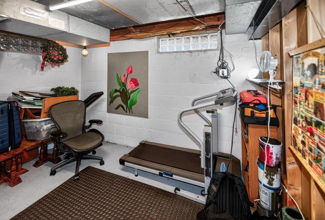 2169 S 96th STREET, West Allis, WI 53227