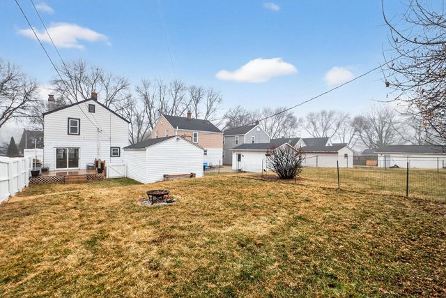 2169 S 96th STREET, West Allis, WI 53227