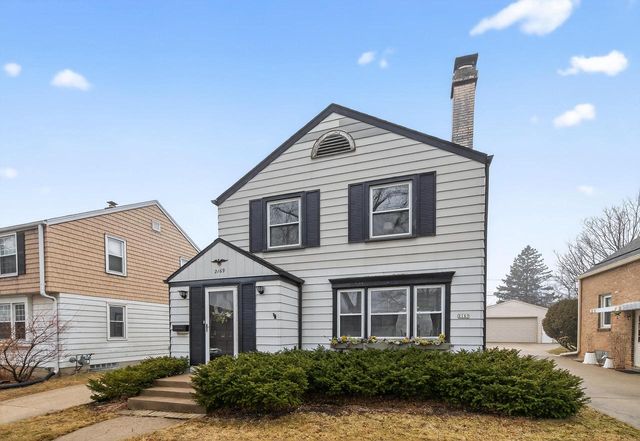 2169 S 96th STREET, West Allis, WI 53227