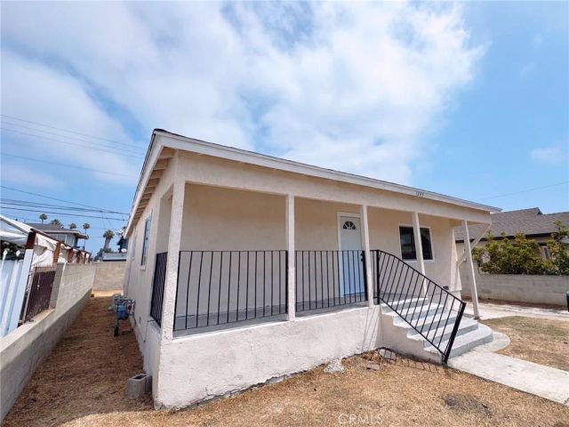 1243 W 98TH Street, Los Angeles, CA 90044