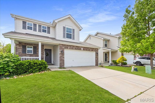 618 Fair Bluff Drive, Wentzville, MO 63385