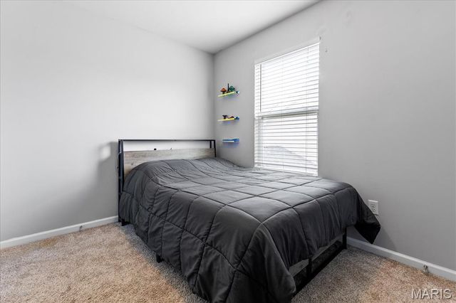 618 Fair Bluff Drive, Wentzville, MO 63385