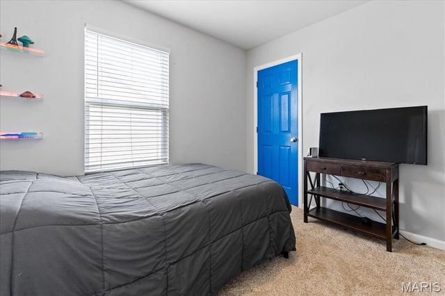 618 Fair Bluff Drive, Wentzville, MO 63385