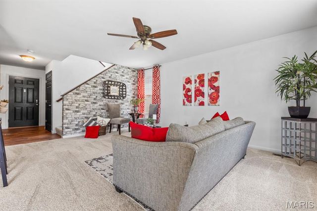 618 Fair Bluff Drive, Wentzville, MO 63385