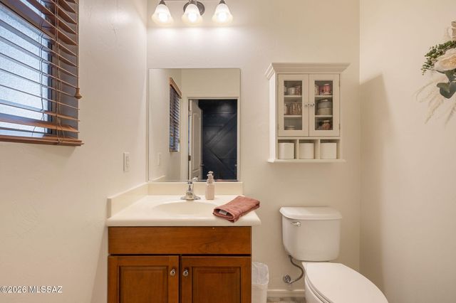 1683 W Gleaming Moon Lane, Tucson, AZ 85704