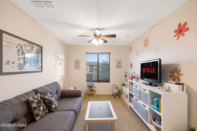1683 W Gleaming Moon Lane, Tucson, AZ 85704