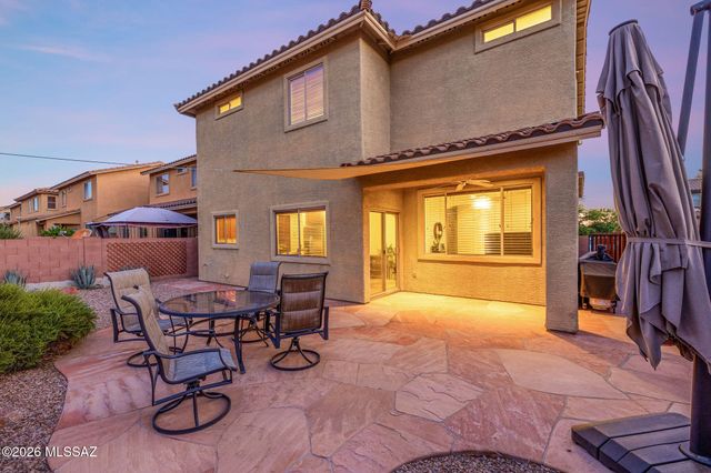 1683 W Gleaming Moon Lane, Tucson, AZ 85704