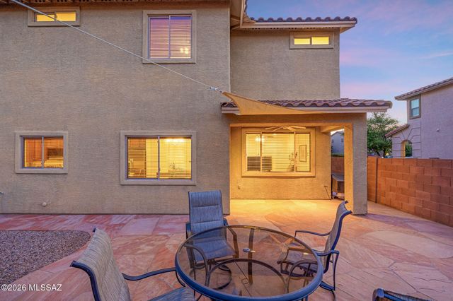 1683 W Gleaming Moon Lane, Tucson, AZ 85704