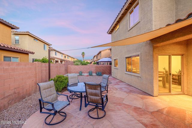1683 W Gleaming Moon Lane, Tucson, AZ 85704