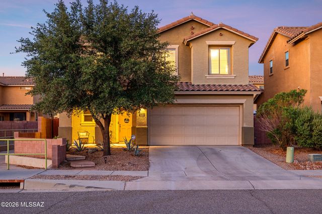 1683 W Gleaming Moon Lane, Tucson, AZ 85704