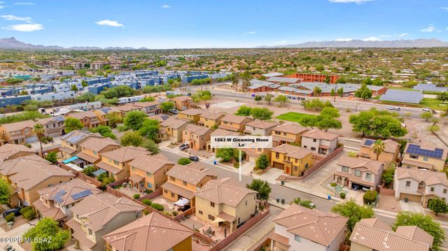 1683 W Gleaming Moon Lane, Tucson, AZ 85704