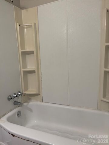 2565 Brentwood Place, Charlotte, NC 28208