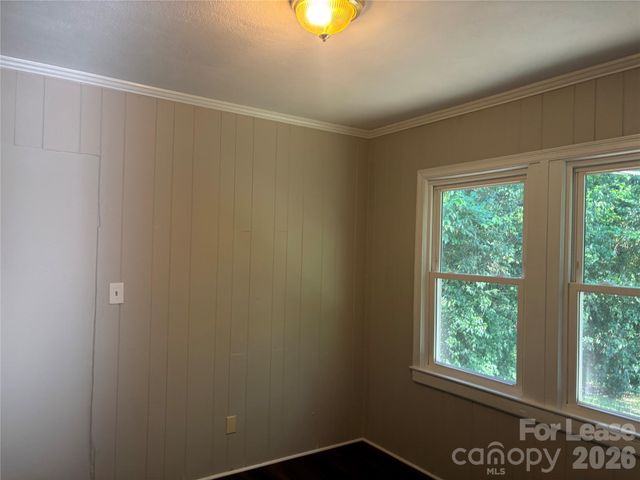 2565 Brentwood Place, Charlotte, NC 28208