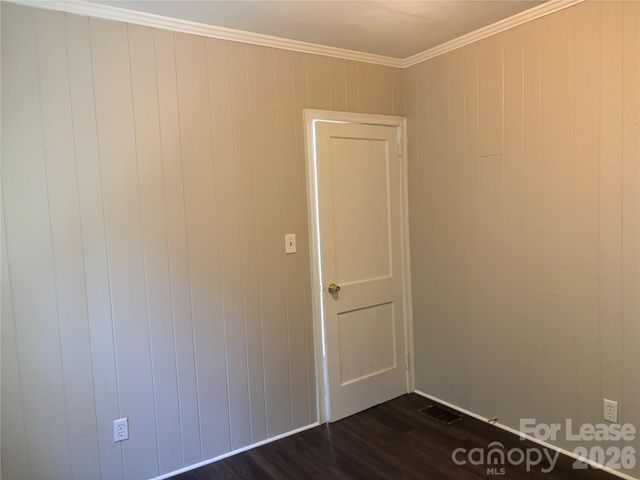 2565 Brentwood Place, Charlotte, NC 28208