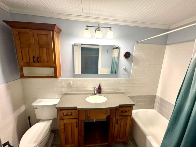 2507 Bryant Avenue S 002, Minneapolis, MN 55405