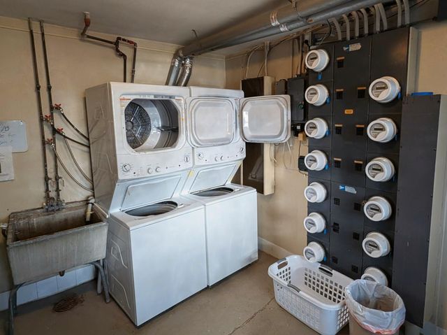 2507 Bryant Avenue S 002, Minneapolis, MN 55405