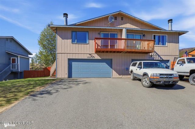 18635 N Lowrie Loop, Eagle River, AK 99577
