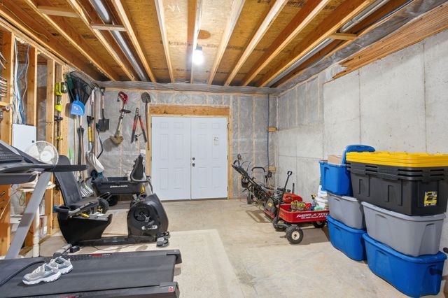 404 STALLWORTH CT, Columbia, MO 65203