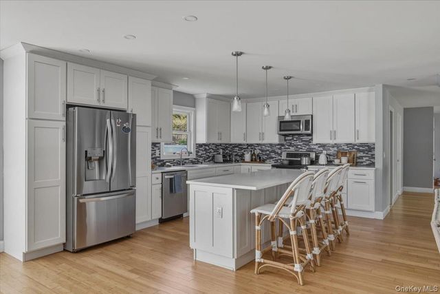 1189 Terry Road, Ronkonkoma, NY 11779