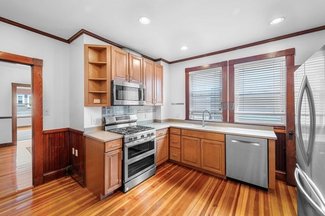 54 Pearl St 3, Cambridge, MA 02139