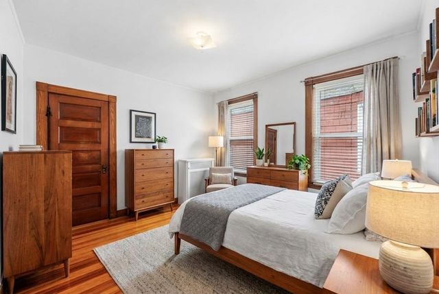 54 Pearl St 3, Cambridge, MA 02139